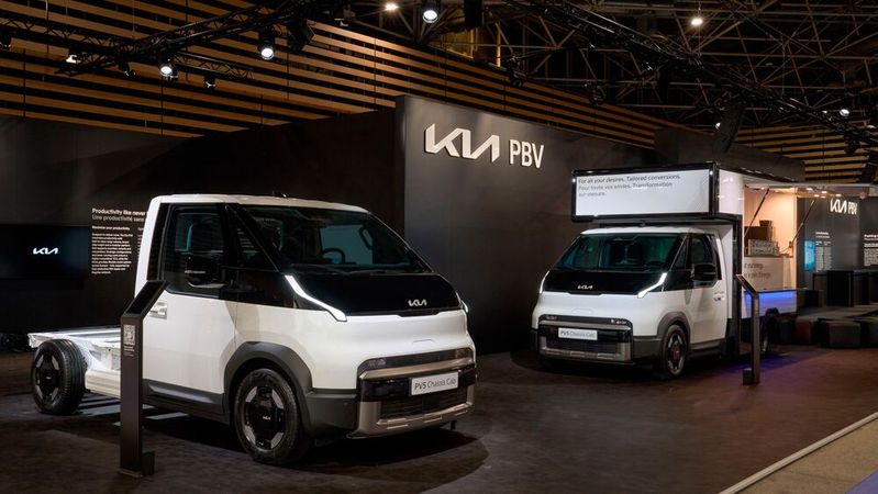 Auf der Solutrans in Lyon zeigt Kia zum ersten Mal den PV5 als Chassis Cab.(Bild:  Kia)