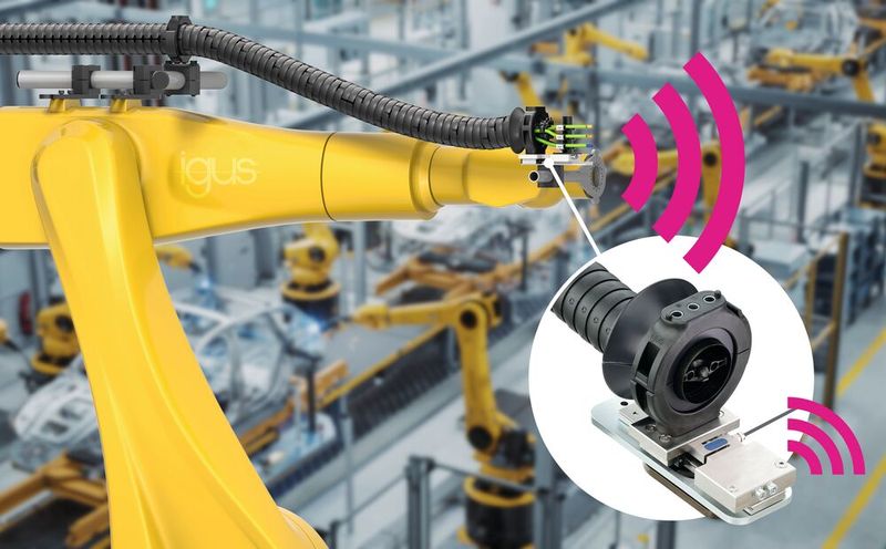 TR.p-Sensor von Igus: Er misst die Zugkräfte an der Energiekette direkt am Roboterkopf und meldet kritische Werte frühzeitig an die Steuerung. (Bild: © Gorodenkoff - stock.adobe.com)
