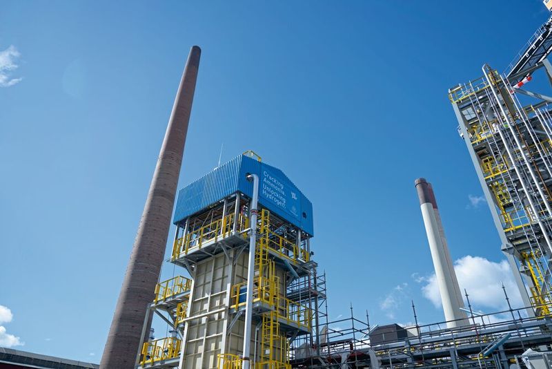 Die Erfahrungen aus Gelsenkirchen sollen auch in Unipers geplantes Importterminal in Wilhelmshaven einfließen.  (Bild: thyssenkrupp Uhde)