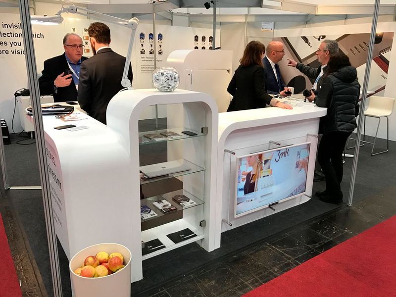 Gegenüber der IT-BUSINESS-Partner-Lounge sorgt 3mk aus Polen sich um die physische Sicherheit des Digitalen. (IT-BUSINESS)