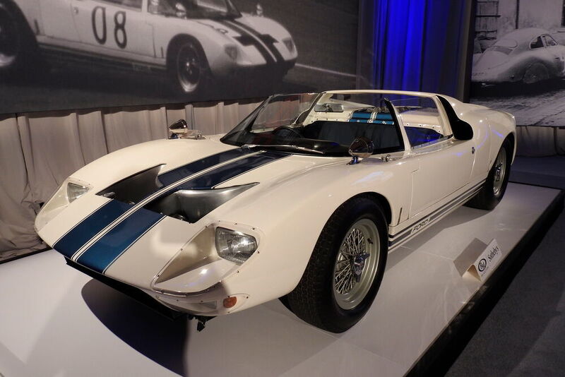 Mit 6,89 Millionen Euro einen eindrucksvoll hohen Preis konnte ein Ford GT40 Roadster Prototype aus dem Jahr 1965 erzielen. (Frank Wilke / Classic Analytics)