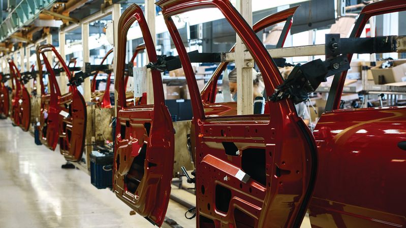 Die additive Fertigung hat sich als ergänzende Alternative zur traditionellen Bearbeitung für Automobilwerkzeuge etabliert und bietet eine höhere Geschwindigkeit und Flexibilität.(Bild:  Stratasys)