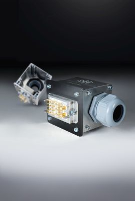 Bild 3: Heute gibt es zahlreiche Gehäusevarianten und sechs Standard-Andockrahmen-Varianten des Steckverbinders. (ODU)