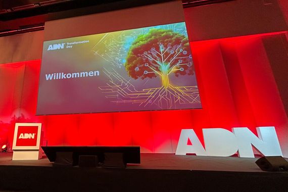 ADN lud Partner zum diesjährigen Transformation Day nach Neuss ein.  (Bild: Vogel IT-Medien)