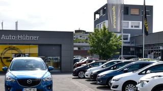 Auto Hübner in Kaiserslautern hat es in die Top Ten des Service Awards 2018 geschafft.   (Rubbel)