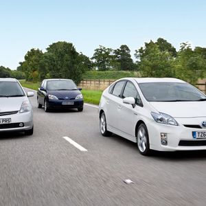 Mit dem Prius machte Toyota schon vor vielen Jahren den ersten Schritt in Richtung Hybrid. Inzwischen gibt es den Pionier in der dritten Generation.
