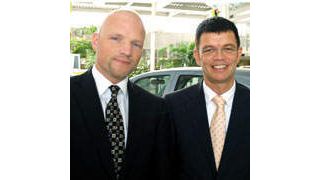 Zwei, die das Internet zur Chefsache gemacht haben: (v. li.) Thomas Ahlgrim, 
Geschäftsführer der Car.com Marketing Media GmbH, und Stefan N. Quary, 
Geschäftsführer der Dürkop GmbH. Fotos: Richter (Archiv: Vogel Business Media)