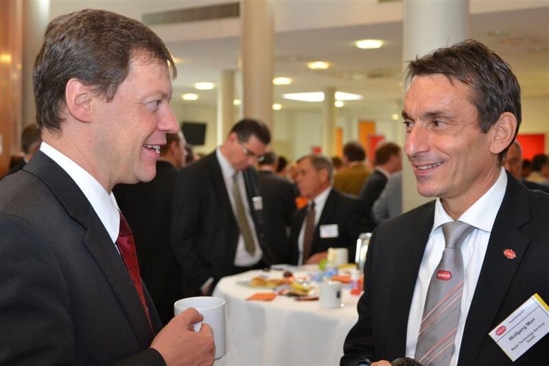 von links: Martin Schwibach (BASF) und Dr. Wolfgang Morr (Namur) (Bilder: M. Henig, J. Nellen / PROCESS) (Archiv: Vogel Business Media)