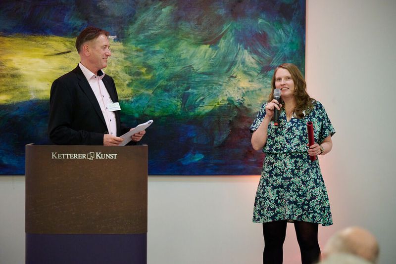 Impressionen vom ELEKTRONIKPRAXIS Frühlingsfest 2023 im Ketterer Kunst mit der Verabschiedung von Johann Wiesböck.  (Bild: © EYE AM CHRIS)