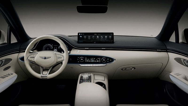 Auch beim Cockpit-Design gibt es keine nennenswerte Unterschiede zum normalen GV70. (Bild: Genesis)