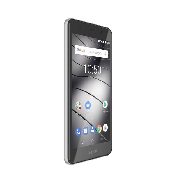 Das Smartphone GS180 wird ab Juni in den Farben „Silver Grey“ und „Champagne“ für 150 Euro (UVP) erhältlich sein. (Gigaset)