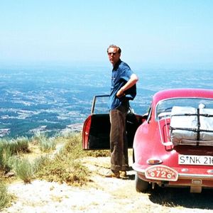 Falk mit einem Porsche 356 B Super 90 bei der Tour d'Europe 1962. Diese war eine 1956 erstmals und 1992 letztmals durchegführte Langstrecken-Rallye quer durch Europa.(Bild:  Porsche)