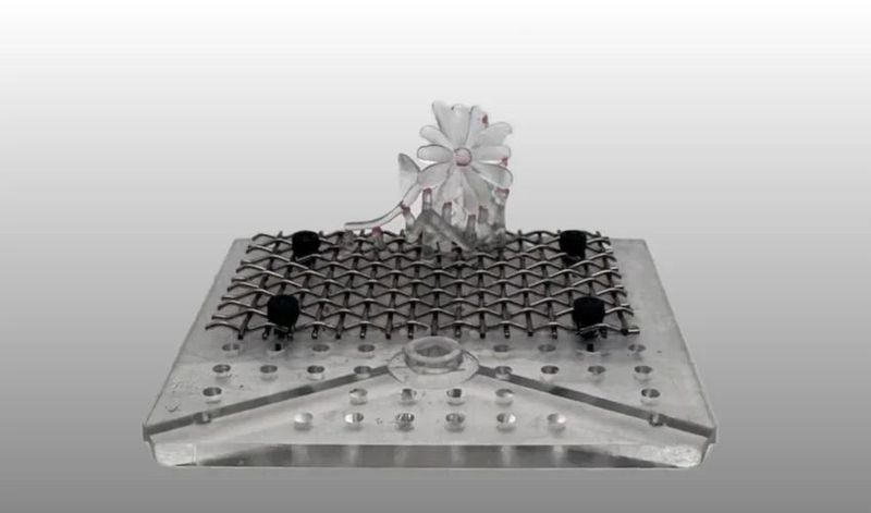 The new process allows the same support structures to be reused over multiple printing operations.(Source:  MIT)