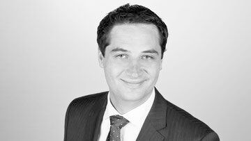 Rechtsanwalt Carl Kalmbach ist Justitiar des Garantieanbieters Intec. Er weist darauf hin, dass sich der Zeitraum der Beweislastumkehr verdoppelt.(Bild:  Intec)