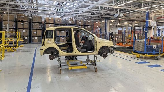 Immer mehr Autohersteller wollen die Fahrzeugverwertung und damit das Geschäft mit Gebrauchtteilen unter ihre Kontrolle bringen. (Bild: Rosenow – VCG)
