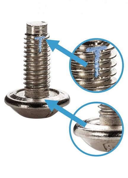 The highlight with additional functions: The metric screw has three grooves in the area of the first four threads, plus the ring cutter under the head. (Image:b&m)