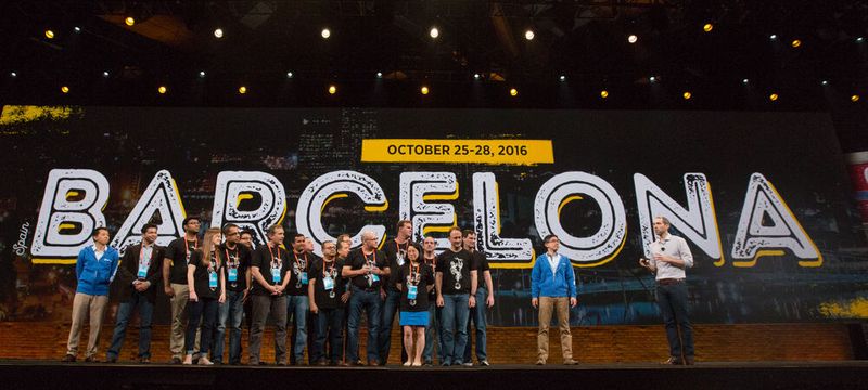 Das durfte auch in Austin nicht fehlen: Hinweis auf den nächsten OpenStack-Summit in Barcelona. ( OpenStack Suzanne Cordeiro)