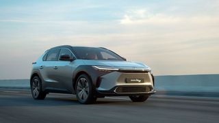 Der bZ4X soll bereits ab Ende 2021 bestellbar sein, vorerst über eine digitale Reservierungsfunktion. (Bild: Toyota)