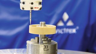 IATF-16949-Zertifizierung für die vollintegrierten, hochpräzisen PEEK-Zahnradlösungen von Victrex für den Automobilbereich   (Victrex/ Michael Marren Photography)