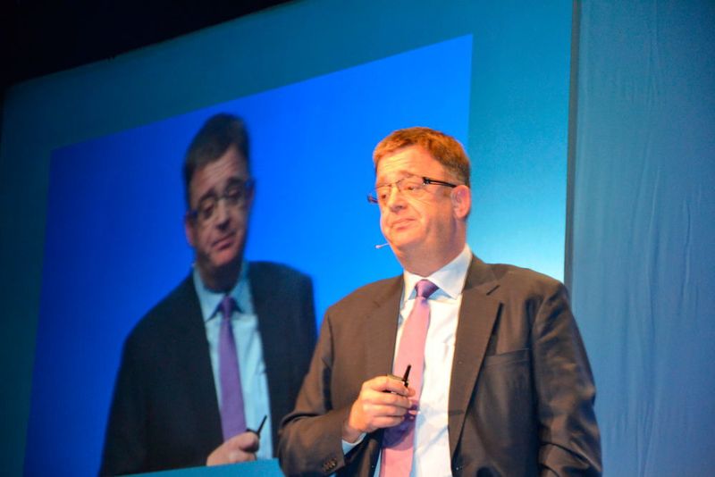 Emersons Europa-Chef Roel van Doren hob die gewaltige Hebelwirkung der Prozessautomatisierung heraus, um die aktuellen Herausforderungen im zunehmend komplexer werdenden Projektgeschäft zu stemmen ... (Bild: Kempf/PROCESS)