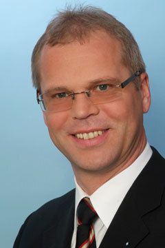 Andreas Halupczok, TÜV Süd AG: „Ohne entsprechende Unterstützung der Hersteller ist es nicht möglich, im Rahmen von Serviceleistungen einen belastbaren Nachweis einer Tachomanipulation zu finden.“ (TÜV Süd)