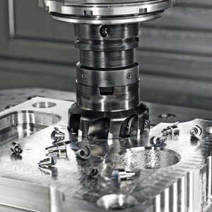 Das Speichern, Verwalten und Bereitstellen von Werkzeugdaten als zentrale Stelle ist wichtig für eine effiziente Fertigung. Hier zu sehen ein Eckfräser mit 4-schneidiger Wendeplatte.