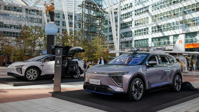 Aktuell bieten die Chinesen zwei Modelle an: das SUV Hiphi X und die Limousine Hiphi Z. (Bild: Hiphi)