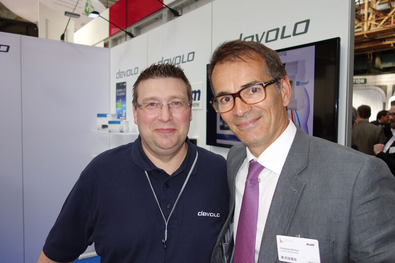 Peter Steinkrüger (l.), devolo, mit Andreas Bortoli, c-entron (Bild: IT-BUSINESS)