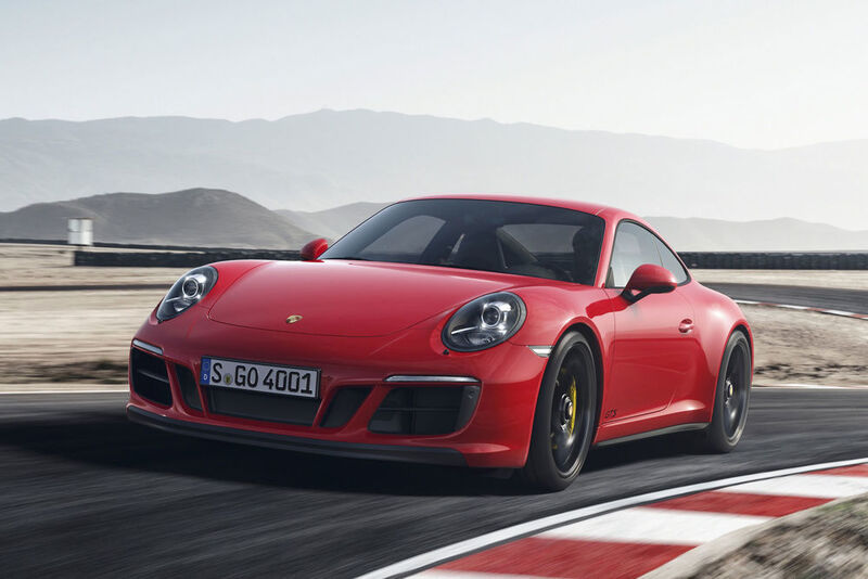 Der günstigste ist der Schnellste: Der Porsche 911 GTS kostet mit Heckantrieb und manuellem Schaltgetriebe rund 124.500 Euro, ... (Porsche)