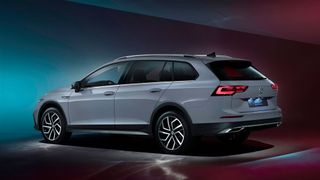 Mit den Kombi-Versionen Variant und Alltrack wächst die Golf-8-Familie weiter. (Bild: Volkswagen)