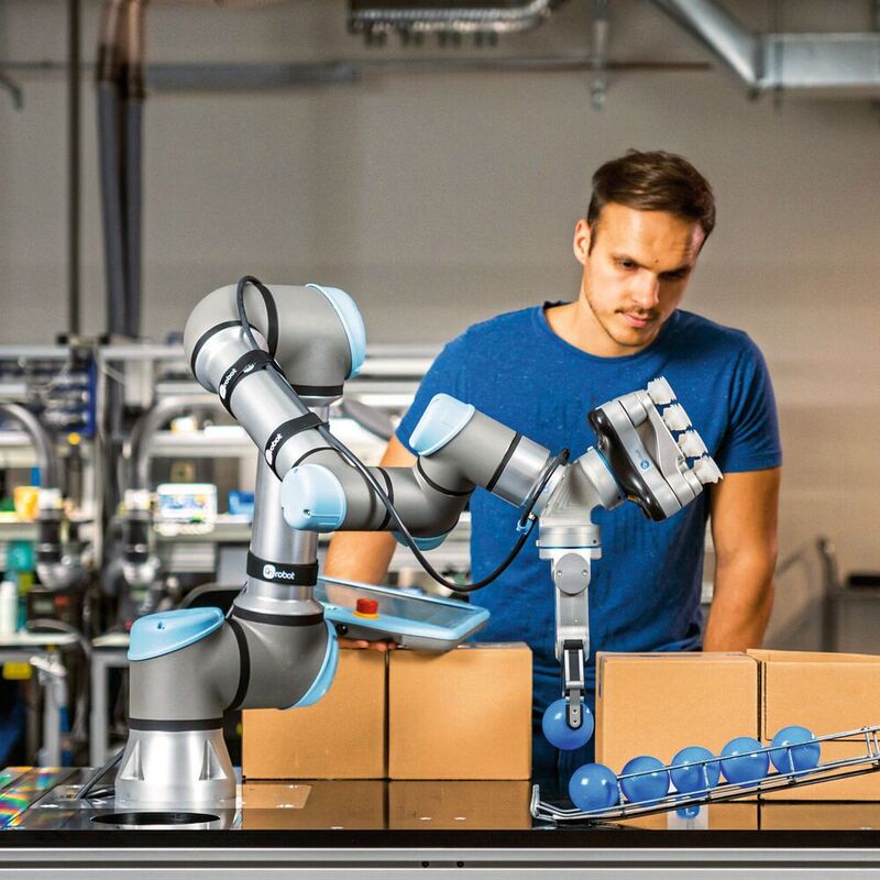 Die OnRobot Robotergreifer lassen sich problemlos in bereits bestehenden Produktionskonfiguration einbinden. 