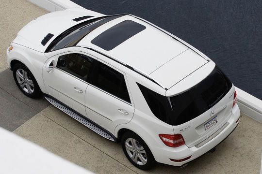 Höchstgeschwindigkeit und Verbrauchswerte liegen bislang nur für den amerikanischen Markt vor. In den USA ist die Spitzengeschwindigkeit bei 131 Meilen (210 km/h) begrenzt. Der Durchschnittsverbrauch liegt bei 24 Meilen pro Gallone, was ungefähr 9,8 Litern pro 100 Kilometer entspricht. (Archiv: Vogel Business Media)
