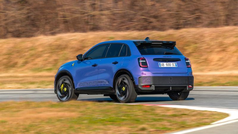 Vom Scorpionissima werden nur 1.949 Exemplare gebaut. (Bild: Abarth)