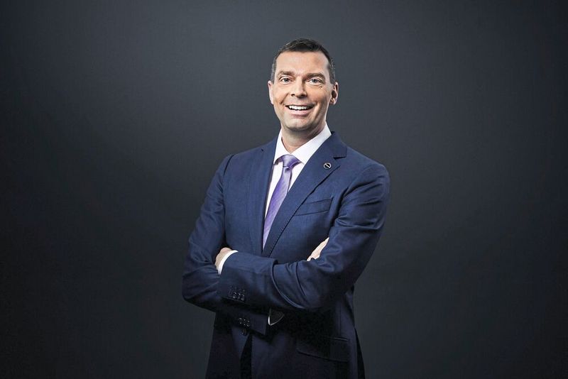 “Die Kreislaufwirtschaft muss zum Leitprinzip werden, um Klimaneutralität zu erreichen und die schwindenden Ressourcen zu schützen“, betont Covestro-CEO Dr. Markus Steilemann (Bild: Covestro)