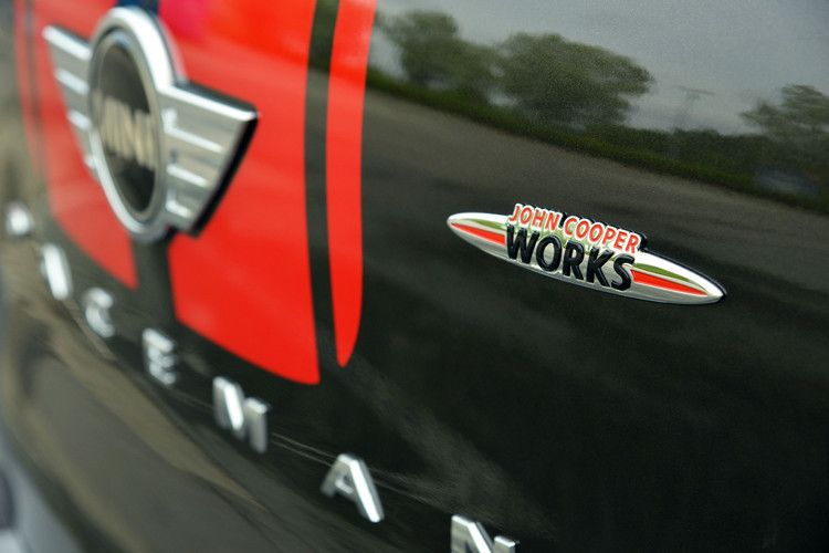 Dieser Namenszug steht für Qualität und Sportlichkeit: „John Cooper Works“ (Mini)