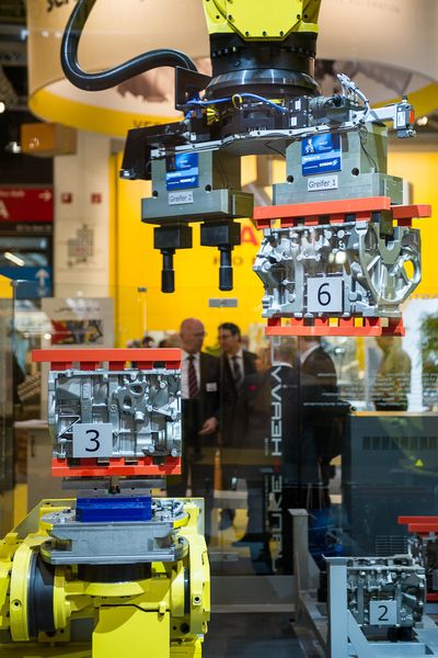 Rückblick: Impressionen von der Automatica 2012. (Bild: Messe München)