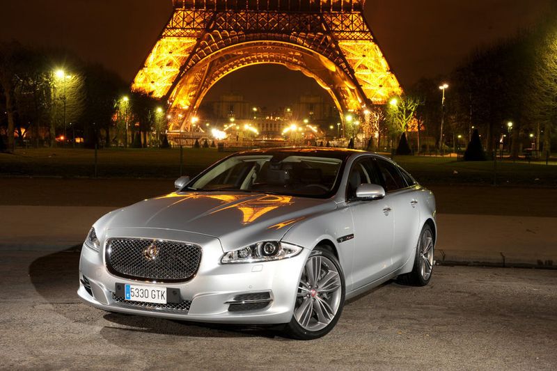 Der neue XJ folgt der Designlinie, die der kleinere XF vorgegeben hat. Das Ergebnis ist ein einzigartiges Auto. (Archiv: Vogel Business Media)