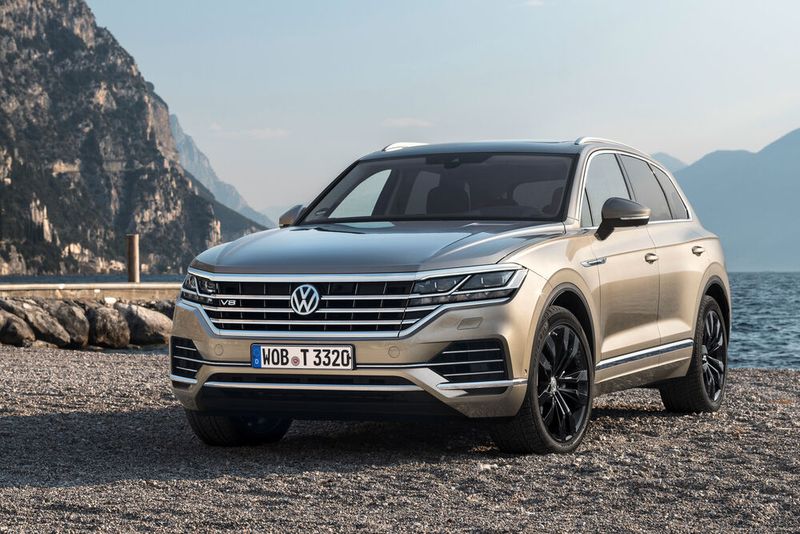 Am Design des VW Touareg arbeitete der Designer ebenfalls mit. (Bild: Volkswagen)
