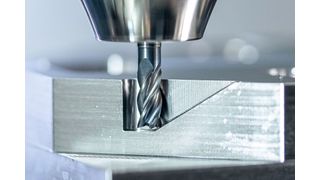 Mit neuen, vierschneidigen Varianten für die Stahl-, Guss- und Aluminiumbearbeitung erweitert Mapal das Portfolio des vielseitig einsetzbaren OptiMill-HPC-Pocket um besonders leistungsfähige Ausführungen.  (Bild: Mapal)