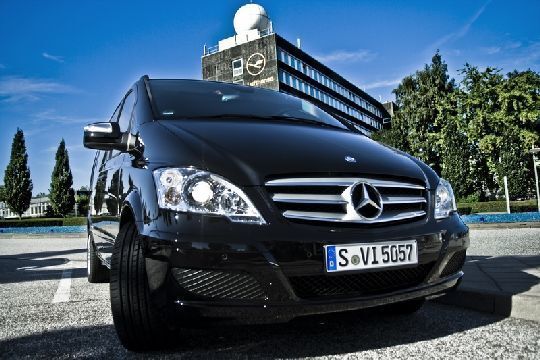 Mercedes-Benz bringt den Viano und den Vito am 23. Oktober auf den deutschen Markt. Schon seit Juli nehmen die Händler Bestellungen entgegen.  (Foto: Jaro Suffner)