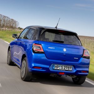 Der Antrieb ist mild hybridisiert.(Bild:  Suzuki)