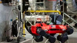 Robot Anymal firmy Anybotics łączy kamery głębi, LiDAR, termowizję, czujniki akustyczne i detektory gazu w ramach jednej rundy kontroli. (Źródło:Anybotics)