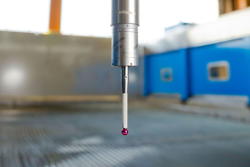 Eine intelligente Messtasterschnittstelle ist in eine große Bibliothek mit vorkonzipierten 3D-Messzyklen integriert, wie Water Jet Sweden betont. So sichere man die Qualität beim räumlichen Wasserstrahlscheiden noch besser. (Water Jet Sweden/Matt Roberts)
