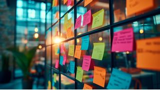 Vorsicht: Mentale Überlastung ist ein unterschätzter Grund für Projektverzögerungen. Gutes Projektmanagement kann hier ein gesundes Gleichgewicht herstellen. (Bild: © Rattanathip - stock.adobe.com)