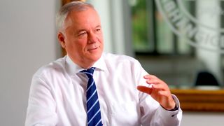 Professor Gerhard Reiff ist Chef des Entwicklungsdienstleisters KST Motorenversuch. (Bild: KST Motorenversuch)