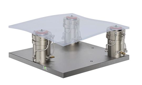 Das Nullpunkt-Spannsystem «Stark.spheric» bietet neben Pendel- und Längenausgleich jetzt erstmals auch einen Höhenausgleich.(Bild:  Stark Spannsysteme)