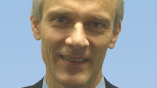 Dr. Jürgen Barg, Leiter Branchenstrategie bei Bosch Rexroth: "Rexroth hat bei der Neufassung dieser Norm mitgewirkt und dabei sein Know-how aus mehr als einem halben Jahrhundert Entwicklungs- und Praxiserfahrung mit dieser Technologie eingebracht"  (Bild: Bosch Rexroth)