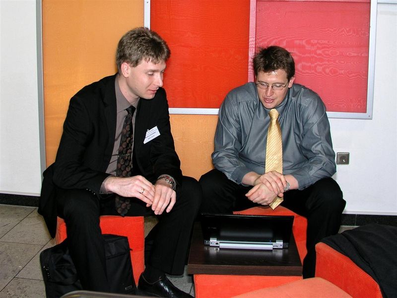 ...lieber im Sitzen. Wer nichts verpassen möchte, kann sich auch unter www.process.de/namur   informieren.  (Archiv: Vogel Business Media)