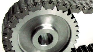 Dank optimierter Zahngeometrie reduziert die neue Generation der HY-VO Zahnkette laut Hersteller die Reibung und verbessert das NVH-Verhalten. (Foto: BorgWarner)