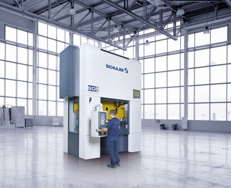 Der neue 200 to Stanzautomat mit ServoDirekt Technologie MSC 2000. (Bild: Beutler Nova)